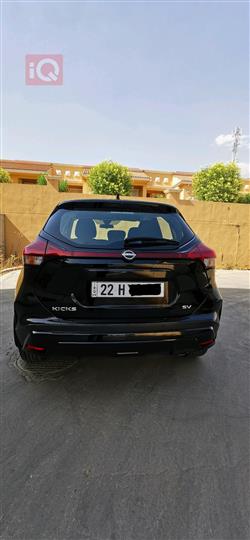 نیسان کیکس